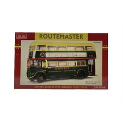 Sun Star Routemaster limited edition 1:24 scale bus 2907: RM 2191 - CUV 191C: Shillibeer - Watney's, boxed