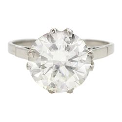 Platinum single stone round brilliant cut diamond ring, stamped, diamond approx. 2.95 carat