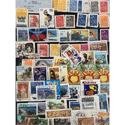 World stamps, including France, Southern Rhodesia, Zimbabwe, Malawi, King Edward VII Transvaal, South Africa, Nigeria, Australia, Italy, Trinidad and Tobago, other Commonwealth stamps etc, housed in eight stockbooks