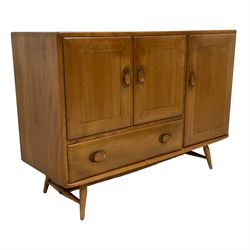 Ercol - mid-20th century elm and beech sideboard, model. 467 