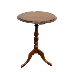 Georgian style mahogany wine table, moulded circular top, raised on three splayed supports  