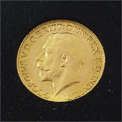 King George V 1925 restrike gold full sovereign coin, cased with information sheet