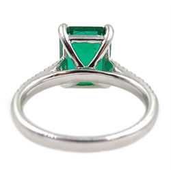  Platinum Zambian emerald with diamond set shoulders, hallmarked, emerald 3.13 carat with certificate  