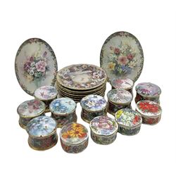 Collection of eight Lena Liu 'Gems of Nature' musical boxes, seven Lena Liu floral plates, two oval plates and four Ursula Bands musical trinket boxes (21)