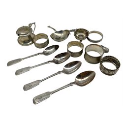 Four Victorian silver fiddle pattern teaspoons, silver strainer, three silver serviette rings, mustard pot, etc approx 7oz