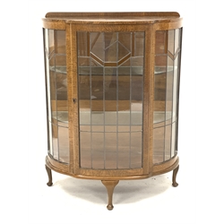 20th century oak display cabinet, shaped front, lead glazed with textured amber colours glass panes, on cabriole feet, W94cm, H124cm, D41cm