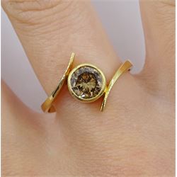 18ct gold fancy champagne colour diamond bezel set ring, stamped 750, diamond approx 0.70 carat