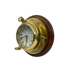 20th century ships clock with a quartz movement