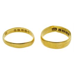 Victorian gold wedding band, London 1870 and one other Edwardian gold wedding band, Birmingham 1903, both hallmarked 22ct