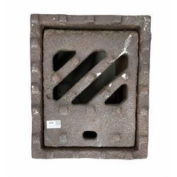 Cast iron drain and cover 33cm x 40cm