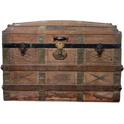 Sheffield Carriage & Harness Works Limited - late 19th/early 20th century dome top trunk, with close studded panels and decorative brass work, label to interior 