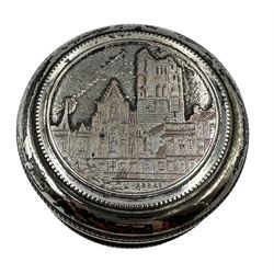 Continental silver plated box depicting Arras, D6.5cm 