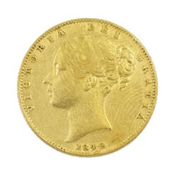 Queen Victoria 1842 gold full sovereign coin